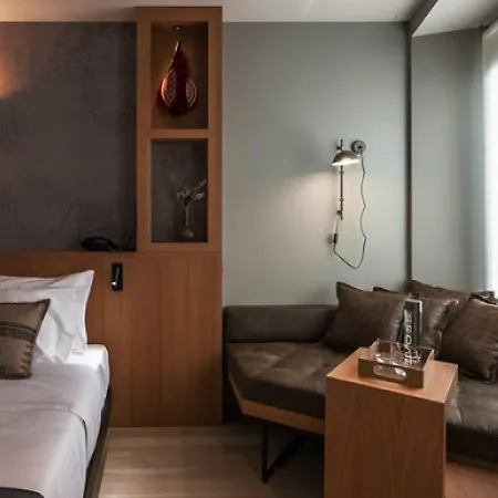 Descobertas Boutique By Aspasios Porto